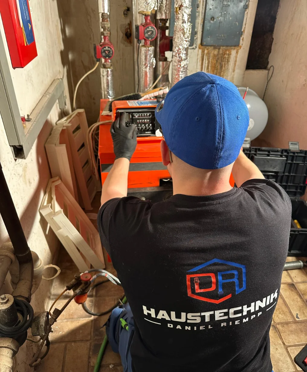 Haustechnik_Sanitärtechnik_Klimatechnik_Heizungstechnik_Energieberatung_Nuertingen_Leistungen_4_1